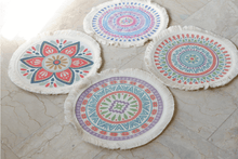 Load image into Gallery viewer, IVEE Placemats (Set of Four)
