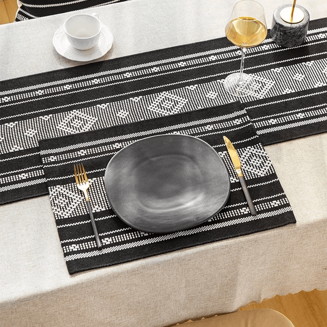 PEZI Placemats (Set of Four)