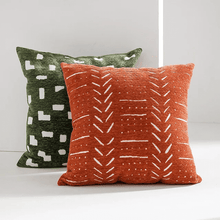 Load image into Gallery viewer, TESSERIS Red Pillow Covers (Set of Four)
