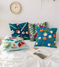 Load image into Gallery viewer, ZOIE Pillow Covers (Set of Four)
